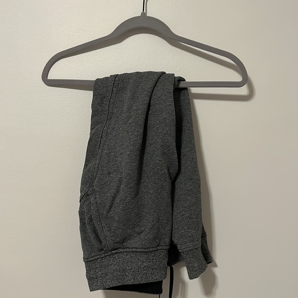 Lululemon Ready to Rulu Jogger - Picture 2 of 6